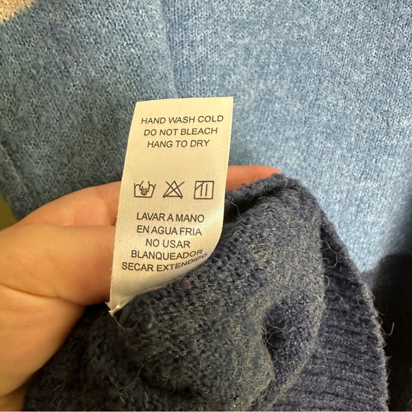 Doe & Rae Colorblock Sweater Blue Women’s size S - Picture 7 of 7